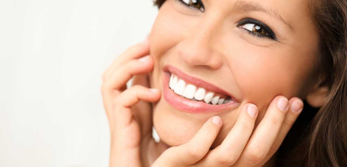 Gülüş Tasarımı Doğal Dişlere Zarar Verir Mi?